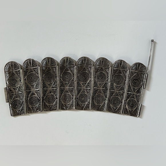 Vintage Egyptian Sterling Silver filigree bracelet - Picture 7 of 9